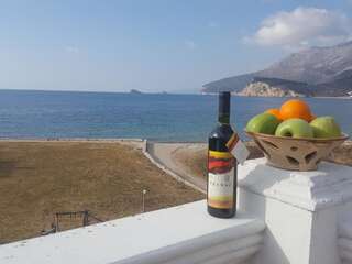 Апартаменты Buljarica Bay Apartments Петровац Апартаменты с видом на море-1